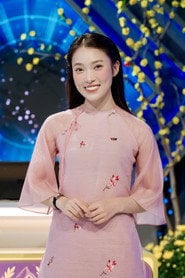 Photo of Khánh Vy as MC