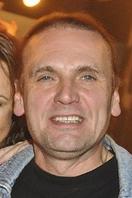 Photo of Michael Viktořík as Iggy