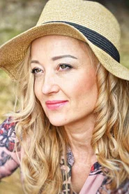 Photo of Michaela Frkalová as Jelínková