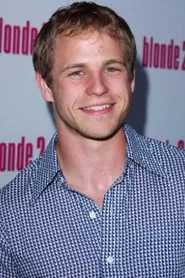 Photo of Travis Schiffner as Izzy Bohen