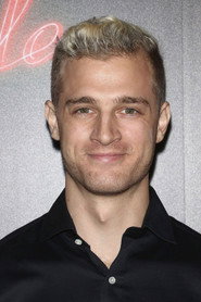 Photo of Pasha Pellosie as Mihail