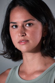 Photo of Kira Doxtator as Elizabeth