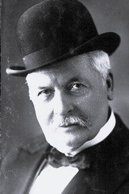 Photo of Frazer Coulter as Nicholas Harding