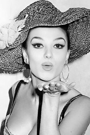 Photo of Viky Lussón as María