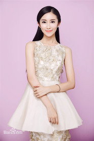 Photo of Zhao Cuiwei as 周晓丽/唐丽