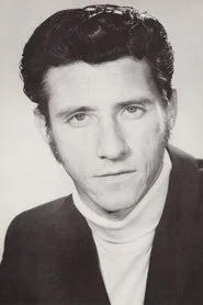 Photo of Chuck Waters as Thomas Richard Linder