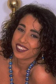 Photo of Julia Tchernei