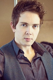 Photo of Matthew Stefanson as Roy