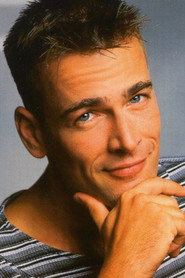 Photo of Wolfgang Krewe as Axel Bonhoff