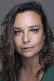 Photo of Catarina Guerreiro as Empregada da Agência de Viagens