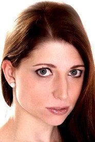 Photo of Natalie Bisous