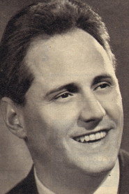 Photo of Sesto Bruscantini as Dr. Dulcamara