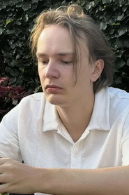 Photo of André Kappelgaard Plesner as Homeless Guy