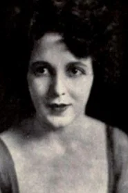 Photo of Viora Daniel as Mrs. Du Pont