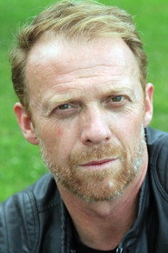 Photo of Régis Maynard as Simon