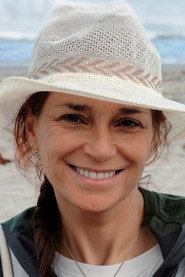 Photo of Veronica Fabrini as Isabel