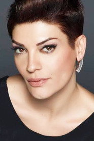 Photo of Aslızen as Ayşe