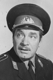 Photo of Aleksei Mironov as Pavel Maksimovich