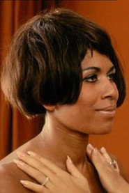 Photo of Laetitia Sorel as Leni