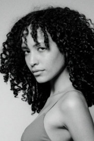 Photo of Eloah Jales as Girl