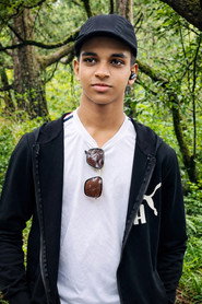 Photo of Hansana Edirisinghe as Sithija's friend