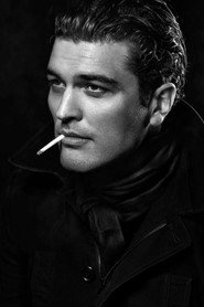 Photo of George Alexander as Victor Clarke