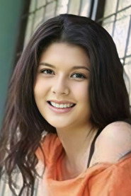 Photo of Stephanie Pascalia as Tasya