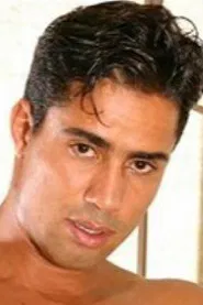 Photo of Alex Junior