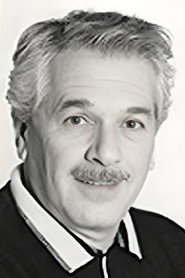 Photo of Michel Muller as Le thérapeute du sommeil