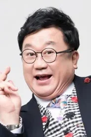 Photo of Yong-shik Lee as 뽀식