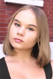 Photo of Ilanah Cami-Goursolas as Lisa 17 ans