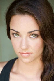 Photo of Hannah Richter as Lisa