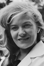 Photo of Shirley Cameron as Innkeeper