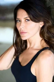 Photo of Danielle Bux as Isobel Redwood