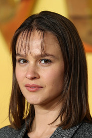Photo of Clara Rugaard as Jaqueline