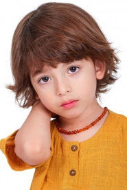 Photo of Theo Mattos as Gael