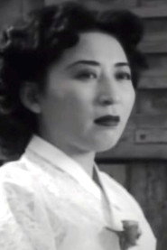 Photo of Park Yeong-suk as Mrs. Lee