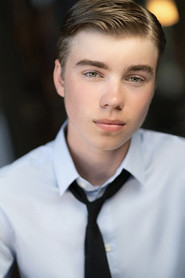 Photo of Shawn Alexander as Cashier