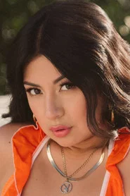Photo of Cami Strella as Lynne