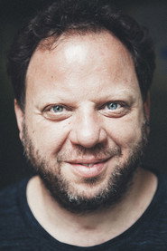 Photo of Roberto Martinez as Hermann Neuberger