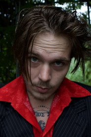 Photo of Peter Nolan as Mafieux aux tatouages