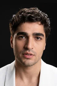 Photo of Mert Ramazan Demir as Ese