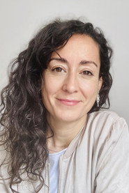 Photo of Isabel Andrés as Self - Narrator