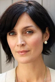 Photo of Carrie-Anne Moss as Natalie