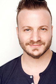 Photo of Josh Fingerhut as Manta