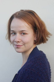 Photo of Gwentsche Kollewijn as Karla Gruber