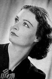 Photo of Prudence Hyman as The Gorgon