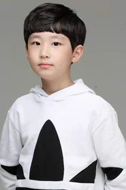 Photo of Jin Yu-chan as Jong-Hoon