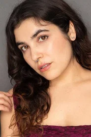 Photo of Madison Oakley as Liz