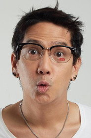 Photo of Paopon Thephasdin as Tuakiew
